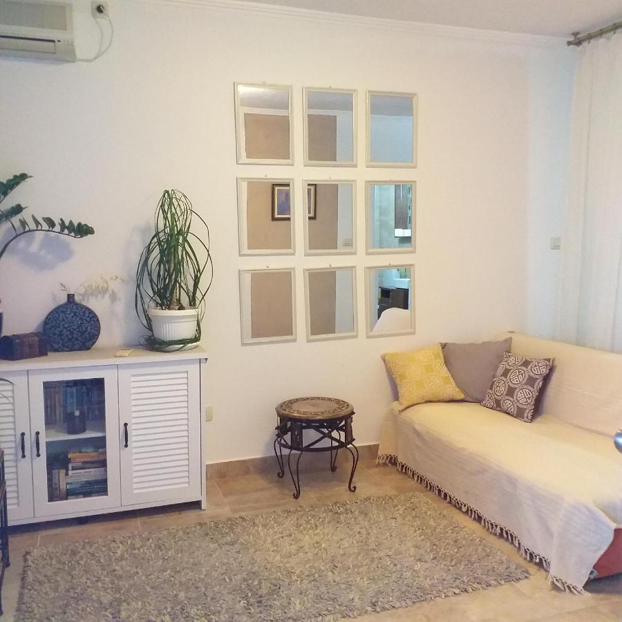 בודווה Apartment Mika מראה חיצוני תמונה