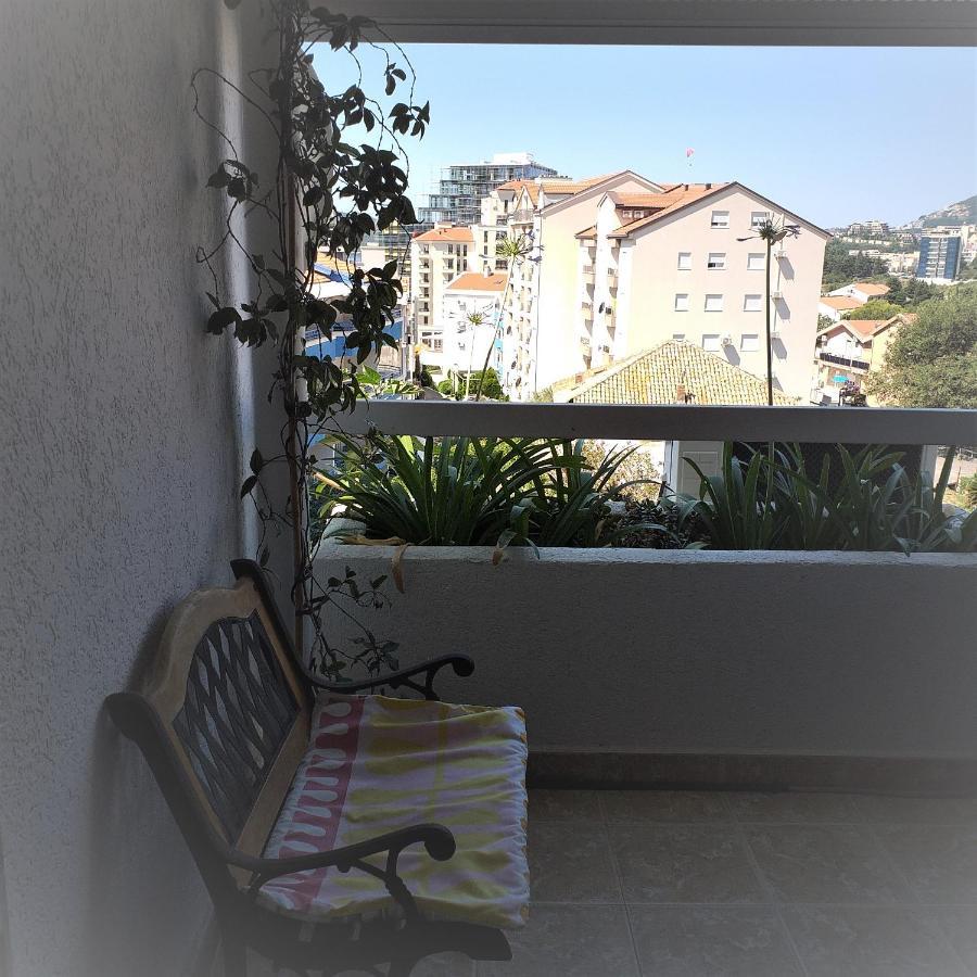 בודווה Apartment Mika מראה חיצוני תמונה